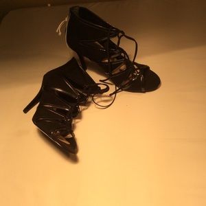 Nina Shoes - Black suede heel 👠NWOT Nina Shoes - Black suede heel 👠NWOT